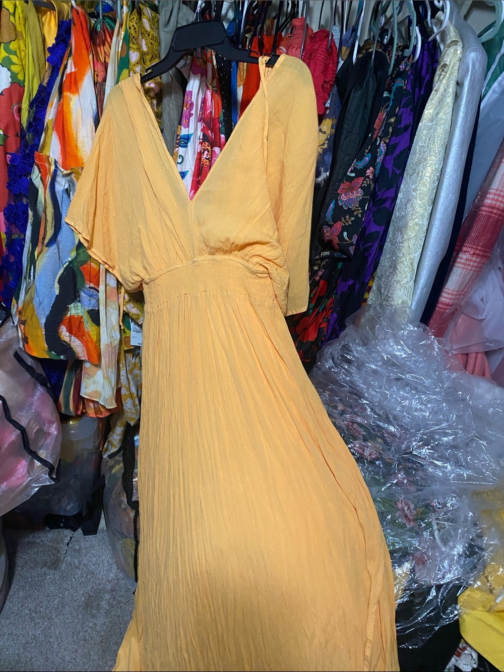 Women's Flowing V-Neck Maxi Dress - Yellow